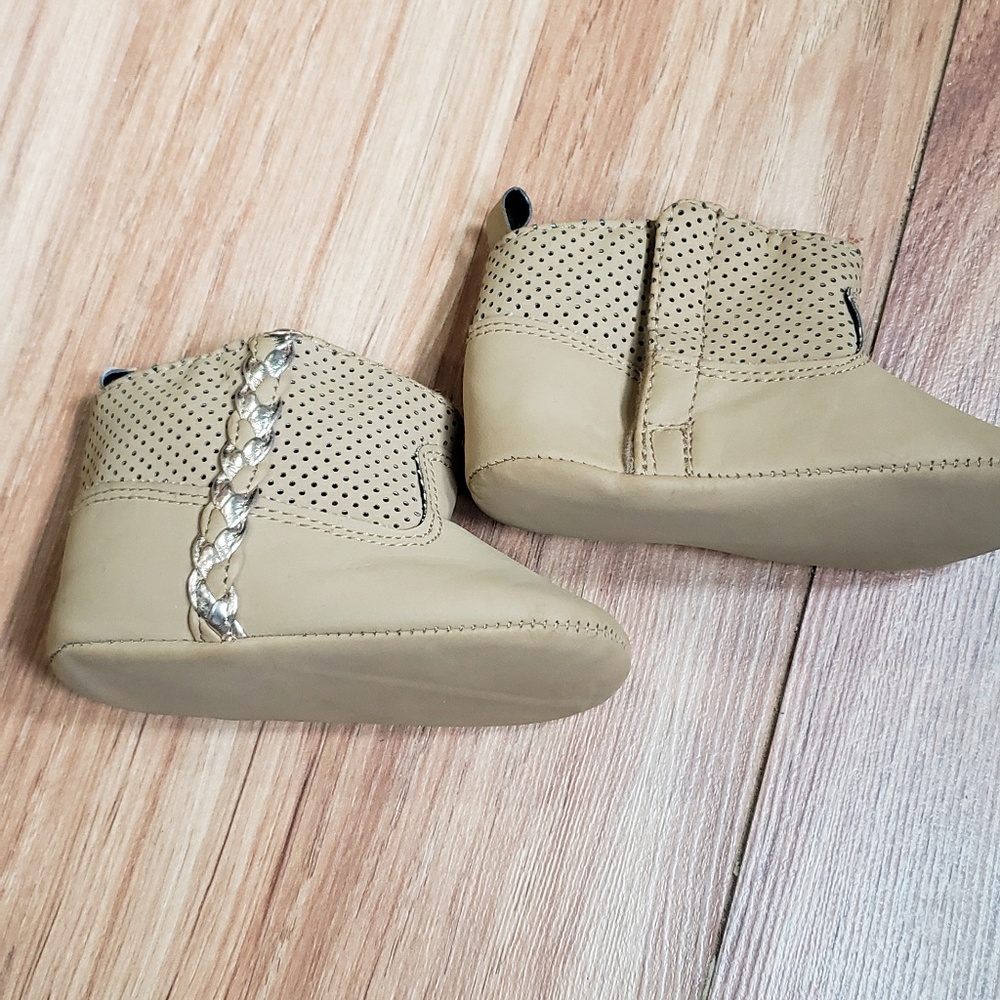 Tan Boots - Picture 2 of 2
